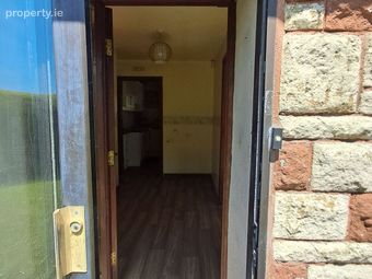 Carrignafoy Avenue, Carrignafoy, Cobh, Co. Cork - Image 2