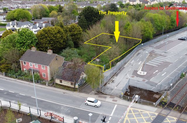 Upper Mill Rd., Midleton, Co. Cork - Click to view photos
