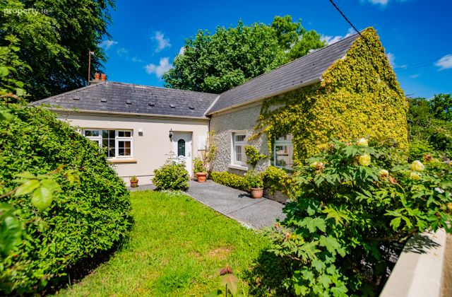 Rathdrishogue, Castletown Geoghegan, Mullingar, Co. Westmeath, Dysart, Co. Westmeath - Click to view photos