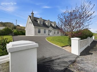 Doctors Road, Ballyhaunis, Co. Mayo