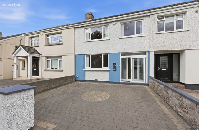 43 Moatfield Avenue, Artane, Dublin 5, Artane, Dublin 5 - Click to view photos