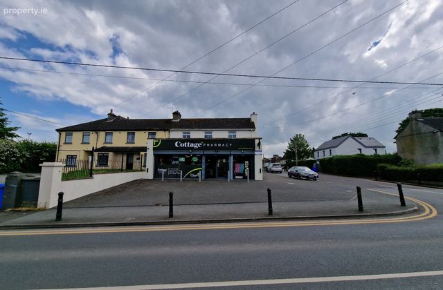 First Floor Rooms, Cottage Pharmacy, Commons Road, Navan, Co. Meath - Click to view photos