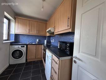 21 Dominics Court, Cashel, Co Tipperary, Cashel, Co. Tipperary - Image 3