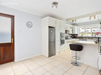 17 Oldtown Rise, Naas, Co. Kildare - Image 3