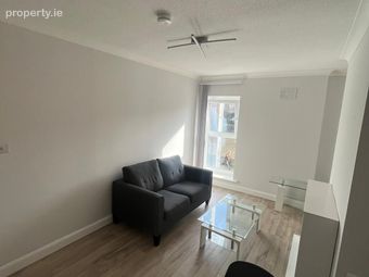 Apt 36, Clifden Court, D07 Kf10, Smithfield, Dublin 7 - Image 4