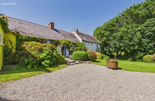 Ballyglan, Dunmore East, Woodstown, Co. Waterford - Click to view photos