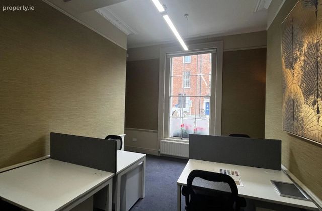 Pembroke Street Upper, Dublin 2 - Click to view photos