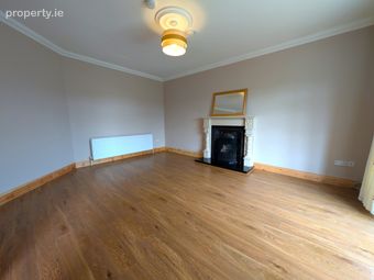 25 Sarsfield Manor, Charlestown, Co Mayo, Charlestown, Co. Mayo - Image 4