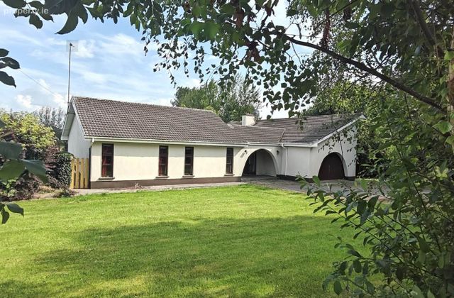 Lettera, Headford, Co. Galway, Headford, Co. Galway - Click to view photos