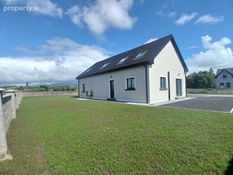 9 Hawthorn Place, Laharn, Killorglin, Co. Kerry - Image 2