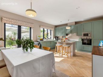 14 The Avenue, Kilternan Wood, Kilternan, Dublin 18 - Image 4