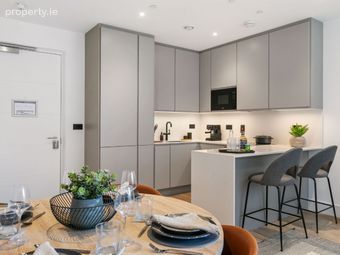 One Bedroom, Docklands, Dublin 2 - Image 5