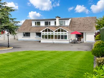 Bushfield House, Bushfield, Athlone, Co. Westmeath - Image 2