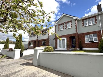 8 The Meadows, Drumlish, Drumlish, Co. Longford