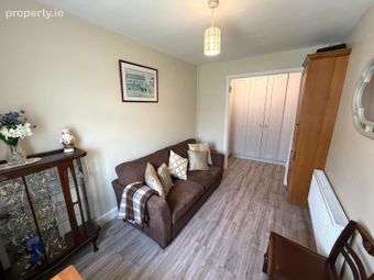 13 Saint Patrick's Terrace, Tullamore Road, Portarlington, Co. Offaly - Image 3