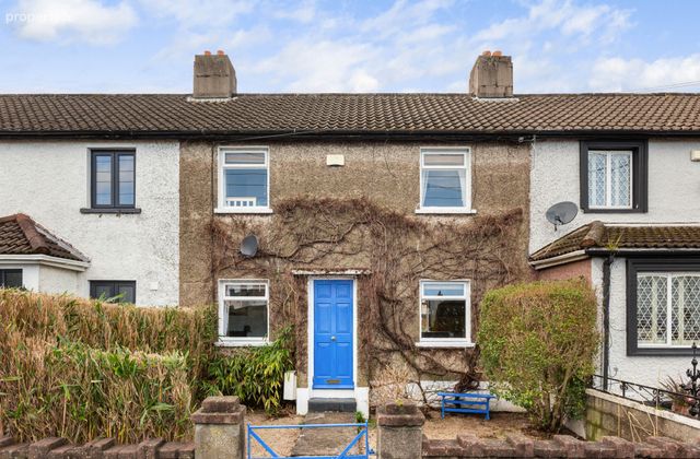 58 St Patricks Crescent, Dun Laoghaire, Co Dublin, Dun Laoghaire, Co. Dublin - Click to view photos