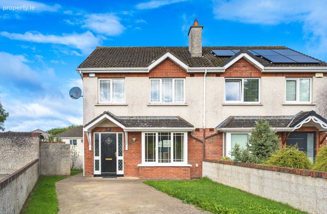 12 Chestnut Crescent, Johnstown Wood, Johnstown, Co. Meath - Click to view photos