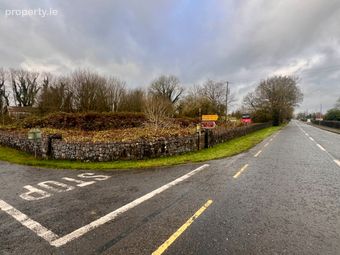 Taughmaconnell Co. Roscommon. 1.18 Acre Roadside Site With Large 3000 Sq Ft Warehouse, Taghmaconnell, Co. Roscommon - Image 5