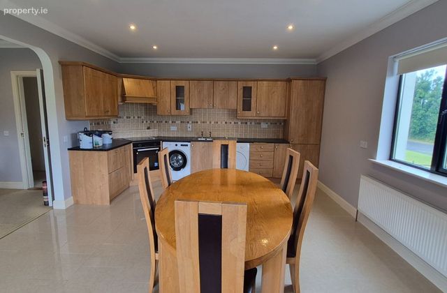 Apartment 2, Scramogue Manor, Scramoge, Co. Roscommon - Click to view photos