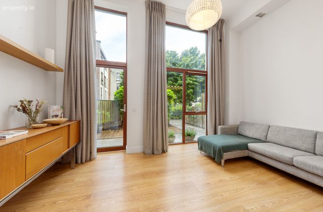 118 Adamstown Avenue, Lucan, Co. Dublin, Lucan, Co. Dublin - Click to view photos