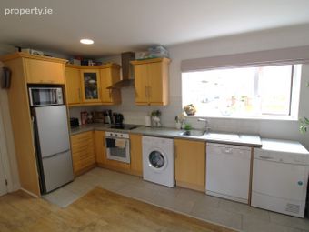 100c Fernleigh Drive, Castleknock, Dublin 15 - Image 4