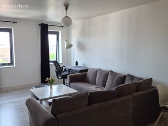 Apartment 25, Gloucester Square, Railway Street, Dublin 1 - Image 4