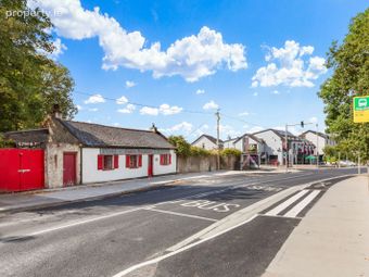 Golden Ball Cottage, Enniskerry Road, Kilternan, Dublin 18 - Image 2