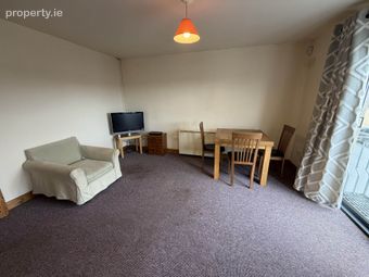 4 Mulcair Court, Limerick, Co. Limerick, Newport, Co. Tipperary - Image 2