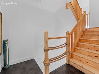 41 Aylesbury, Ballintemple, Co. Cork - Image 4