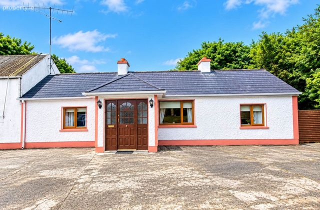Portanure, Gowna, Co. Cavan, Lough Gowna, Co. Cavan - Click to view photos