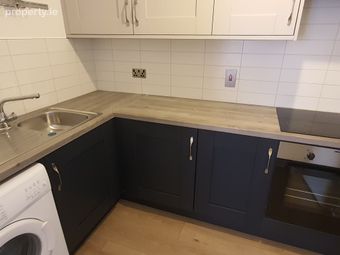 Apartment 74, Greenville Place, Dublin 8 - Image 5