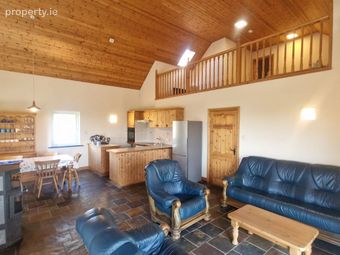 Shanvallyard, Toormakeady, Croaghrimbeg, Co. Mayo - Image 4