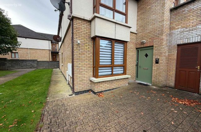 47 Park Wood, Grangerath, Drogheda, Co. Meath - Click to view photos