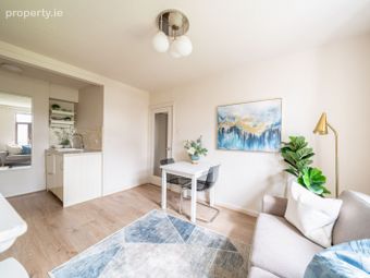 26, Crescent House, Marino, Dublin 3 - Image 4