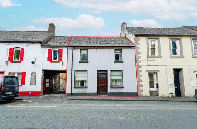 11 Vicar Street, Kilkenny, Kilkenny, Co. Kilkenny - Click to view photos