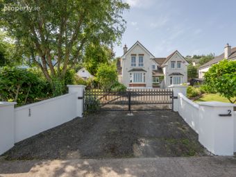 2 Copperalley Close, Greencloyne, Youghal, Co. Cork - Image 3