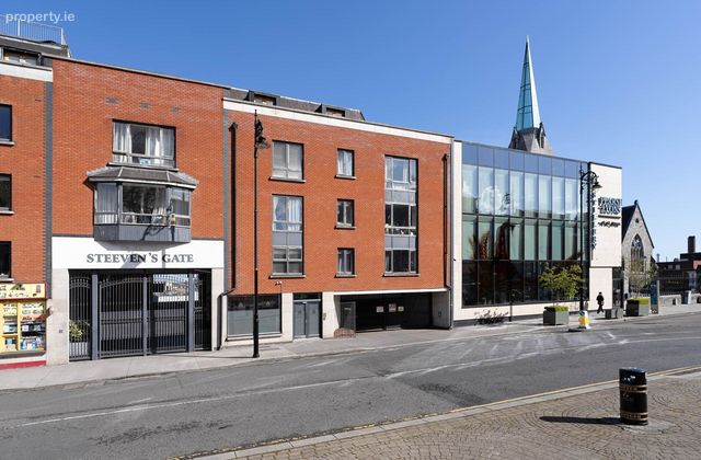 59, 126/127 Steeven`s Gate Apartments, James`s Street, Dublin 8, Co. Dublin, Dublin 8 - Click to view photos