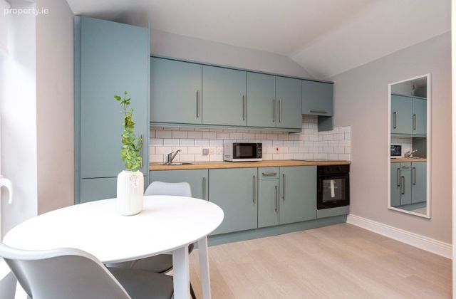 Apartment 4 , 63 Beechwood Avenue Lower, Ranelagh, Dublin 6 - Click to view photos