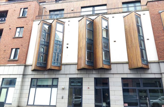 Apartment 17, Newmarket Hall, The Coombe, Dublin 8 - Click to view photos