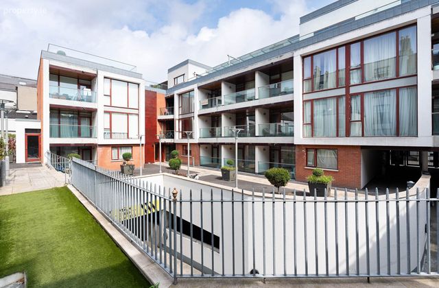 Apartment 1, 18 Lower Baggot Street, Dublin 2, Co. Dublin, Dublin 2 - Click to view photos