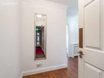 Apartment, The Sweepstakes, Ballsbridge Park, Sandymount, Dublin 4 - Image 2