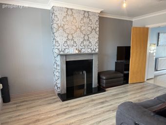 113 Deerpark Place, Kiltipper, Kiltipper, Dublin 24 - Image 2