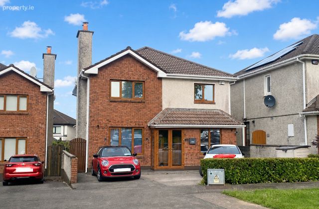 2 The Millers, Carrigaline, Co. Cork - Click to view photos