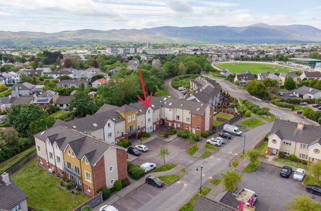 9 Brook Lodge House, Oakview Village, Tralee, Co Kerry, Tralee, Co. Kerry - Click to view photos