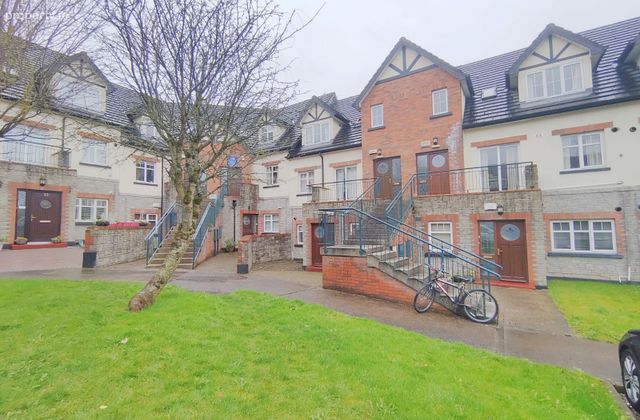 28 Alandale Hall, Ashbourne Avenue, South Circular Road, Co. Limerick - Click to view photos