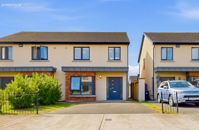 21 Rathangan Manor, Rathangan, Co. Kildare - Click to view photos