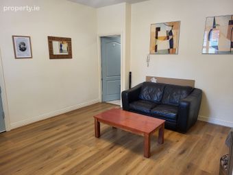 Apartment 1, 100 Gordon Street, Grand Canal Dock, Dublin 4 - Image 2