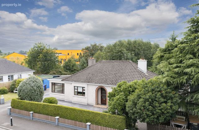 Lynn Road, Mullingar, Mullingar, Co. Westmeath - Click to view photos