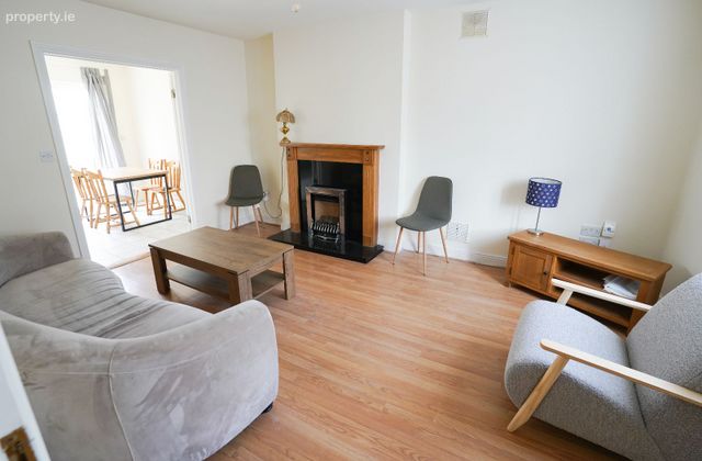 16 Carmody Square, Fairgreen, Portlaoise, Co. Laoi, Portlaoise, Co. Laois - Click to view photos