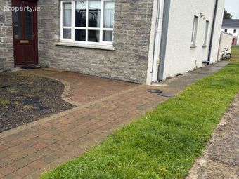 23 Cois Croinn, Saltown, Dundalk, Co. Louth